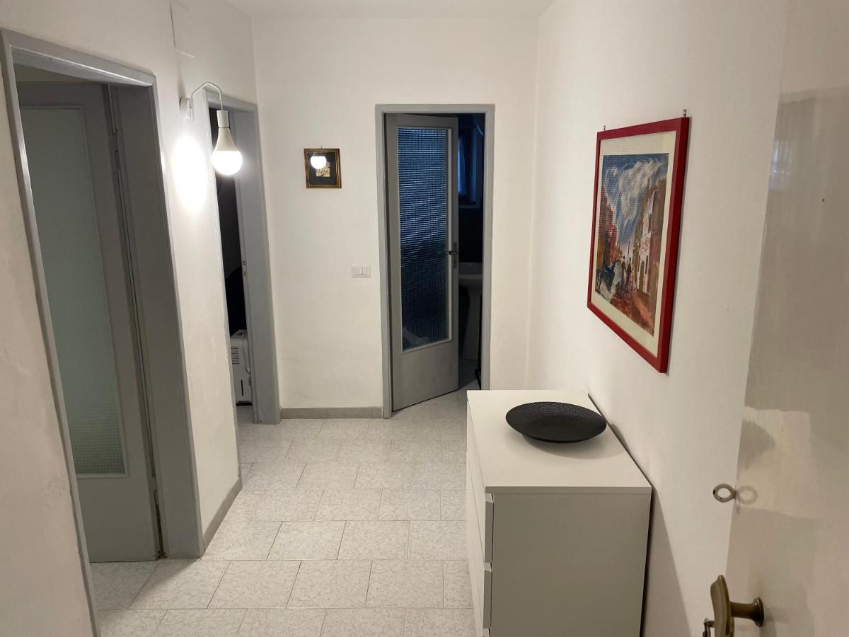 Giardino Ovest - A Pochi Passi Dal Mare Appartement San Vincenzo Buitenkant foto